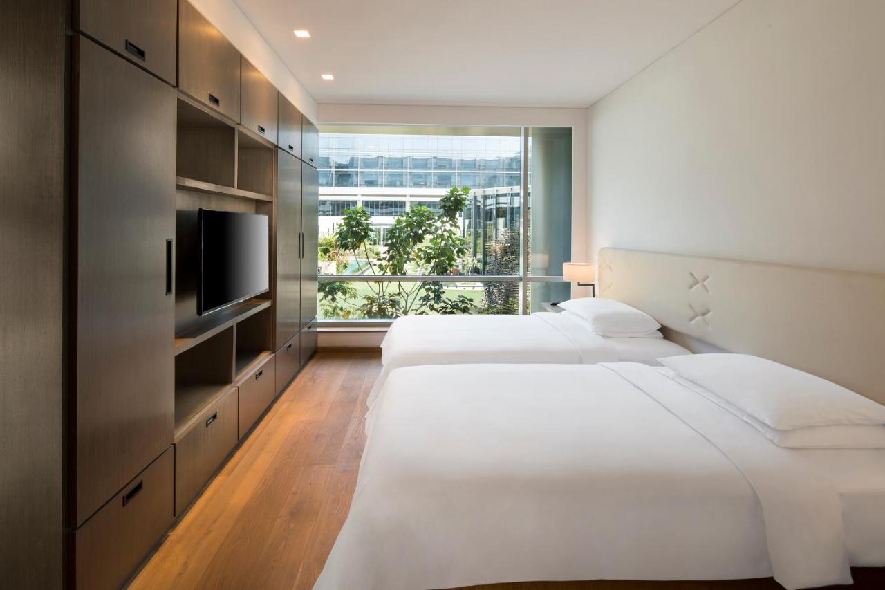 Hyatt Delhi Residences New Delhi Bagian luar foto