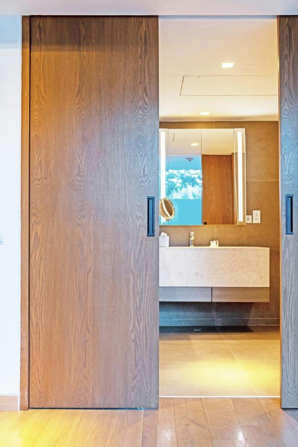 Hyatt Delhi Residences New Delhi Bagian luar foto